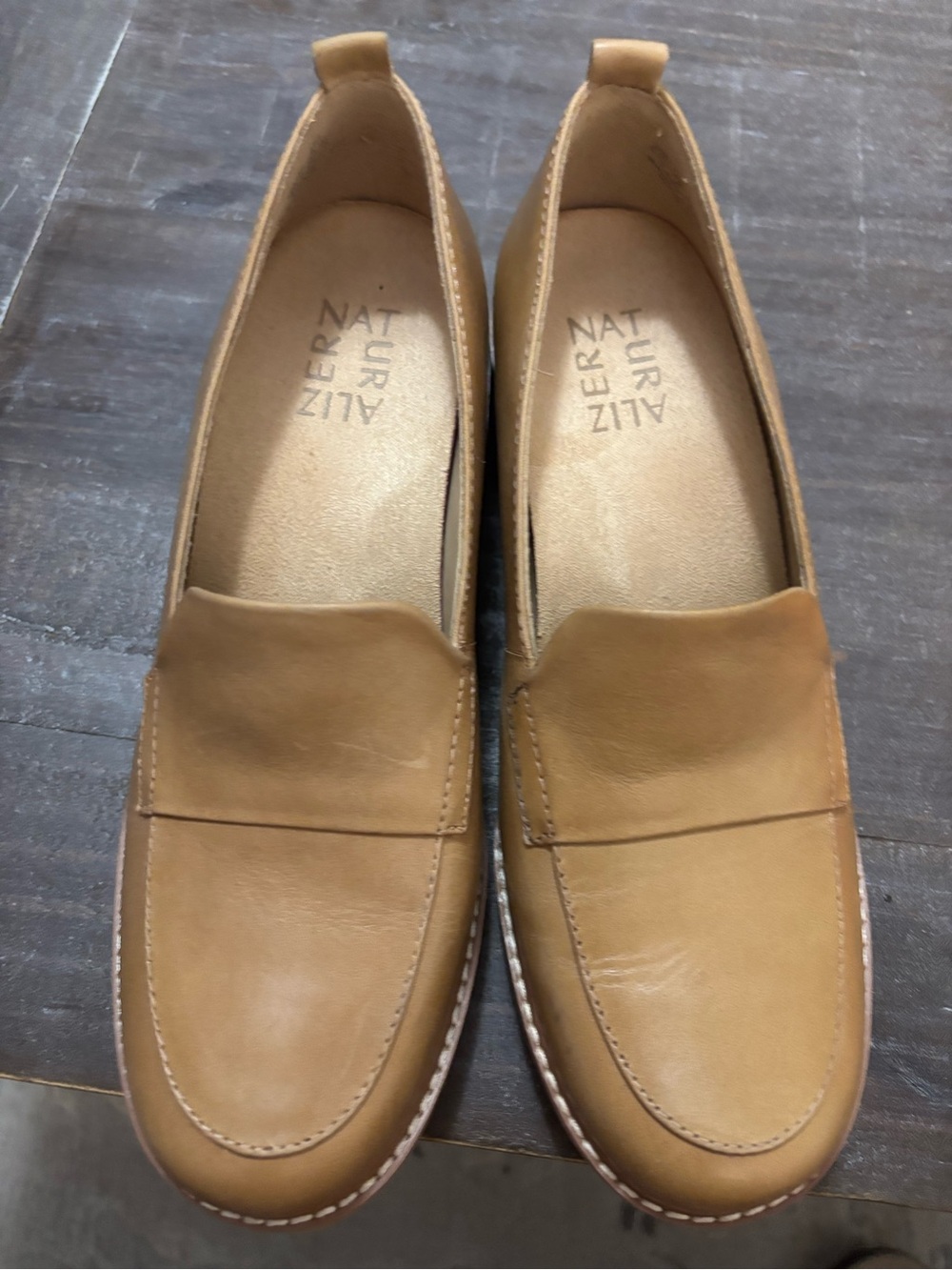 Naturalizer Tan Leather Penny Loafers